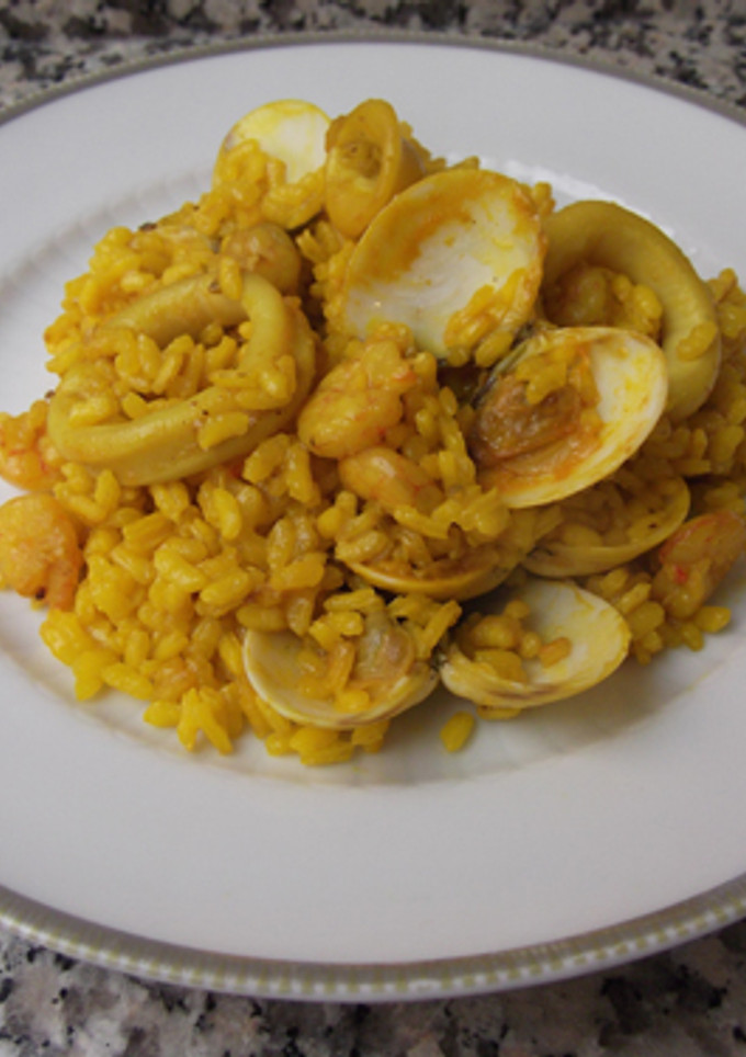 Una foto de Arroz a banda