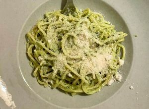 Foto de Massa com Pesto e Parmesão