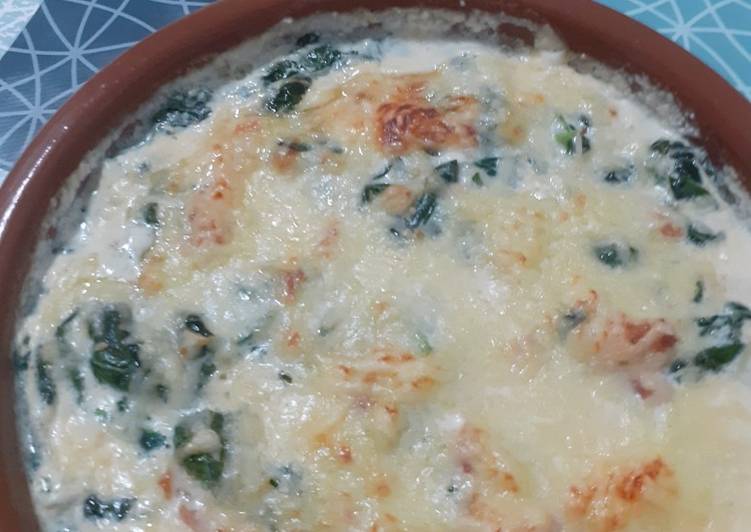 Espinacas con bacon gratinadas