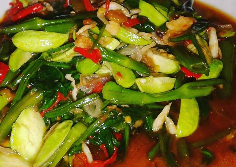 Tumis kangkung teri petai