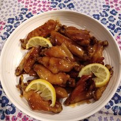 A picture of Lemon and Honey Chicken Wings.