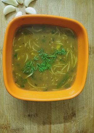 A picture of Horse gram soup/kulith soup.