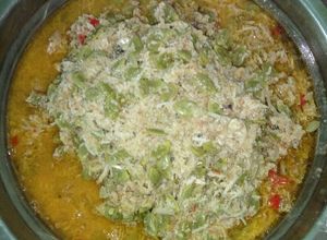 Foto resep Oblok-oblok mlanding + teri nasi (teri medan)