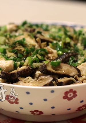 北菇滑雞蒸飯 的食譜成品照片