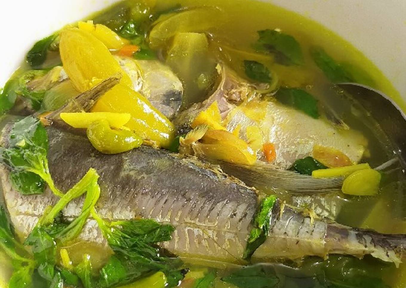 Ikan kuah asam khas NTT