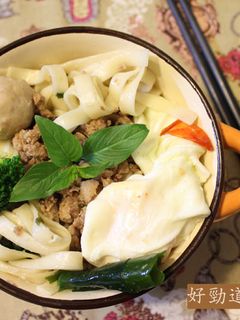 【愛在家裡麵x好勁道】美味肉燥乾麵 的食譜成品照片
