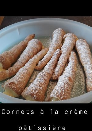 Une photo de Cornets à la crème pâtissière
