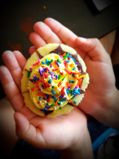 A picture of Marble cupcake💝.