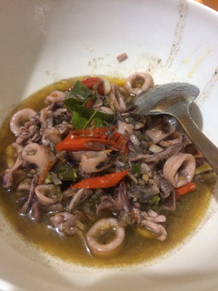 Foto resep Sotong/suntung/cumi pedas hitam (ala manado)