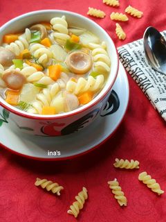 Foto resep Sup Makaroni Sosis