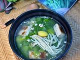 Canh Cải Xanh Nấu Chả Cá Thu và Nấm Kim Châm