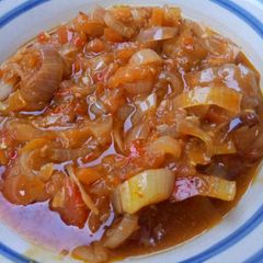 A picture of Onion sauce.