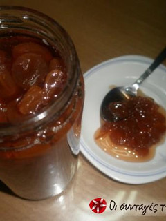 A picture of Grape spoon sweet by mom.