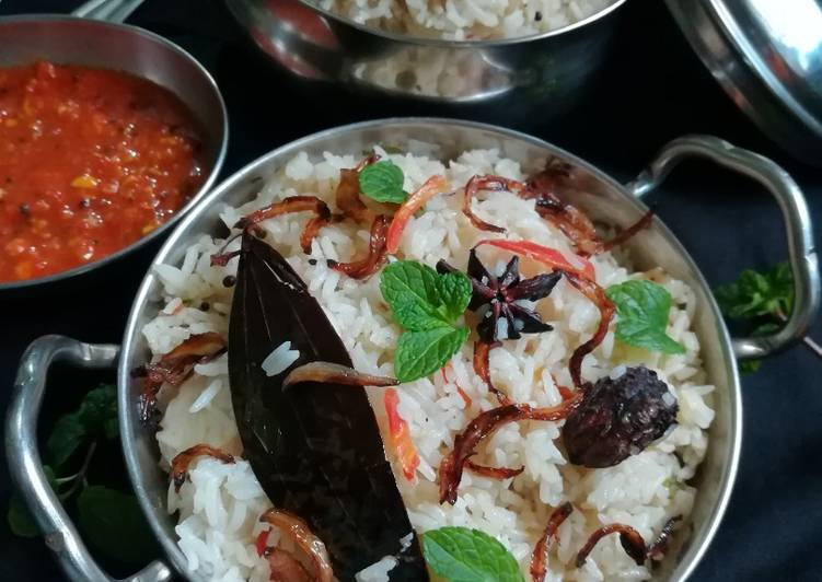 How to Prepare Any-night-of-the-week Onion mint pulao