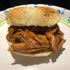 A picture of Crockpot Pulled Pork 🥘.