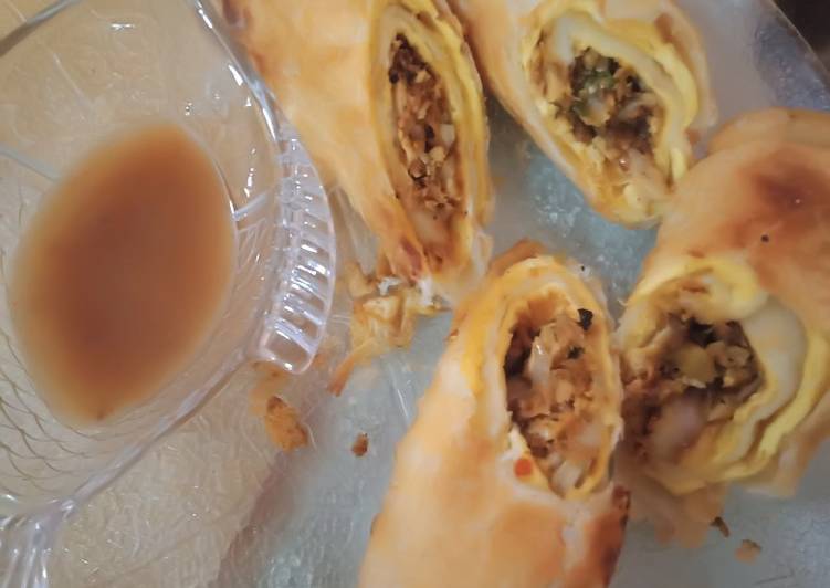 Recipe of Homemade Chicken tikka egg crispy roll