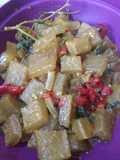 Kikil kuning ebi pedaa