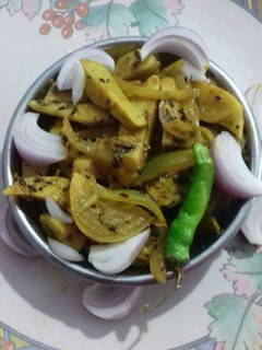 मसाला अरबी (Masala arbi recipe in hindi) रेसिपी मुख्य फोटो