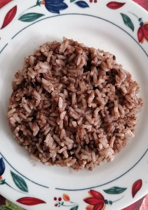 Una foto de Arroz con frijol 🍚➕🫘