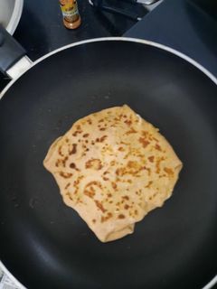 ચીઝ પરાઠા (Cheese Paratha Recipe In Gujarati) રેસીપી મુખ્ય ફોટો