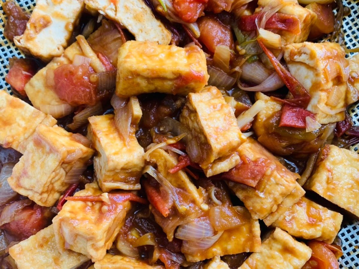 Đậu hũ chiên sốt cà chua chay