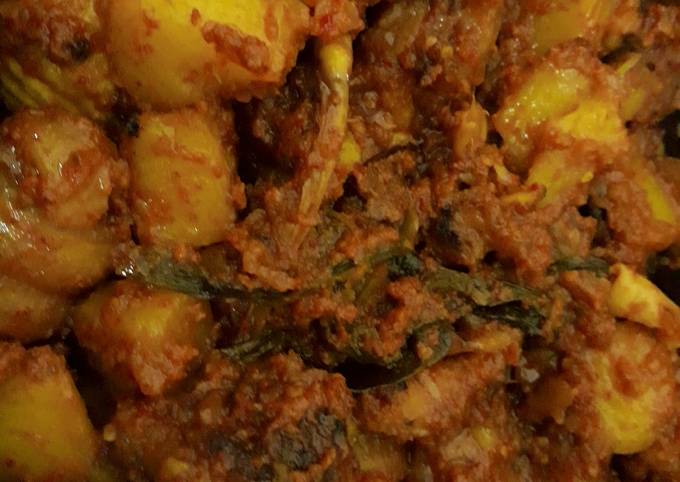 Rendang daging sapi kentang