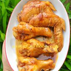 A picture of Ayam Bumbu Kecap.