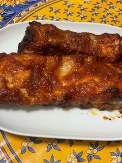 Une photo de Côtes levées sauce barbecue