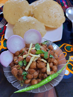 पिंडी छोले रेसिपी मुख्य फोटो