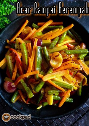 Resipi Acar Rampai Ala Mamak oleh Q'leenalee's Kitchen - Cookpad