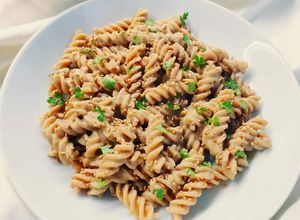 Foto di Pasta alla tahini e prezzemolo
