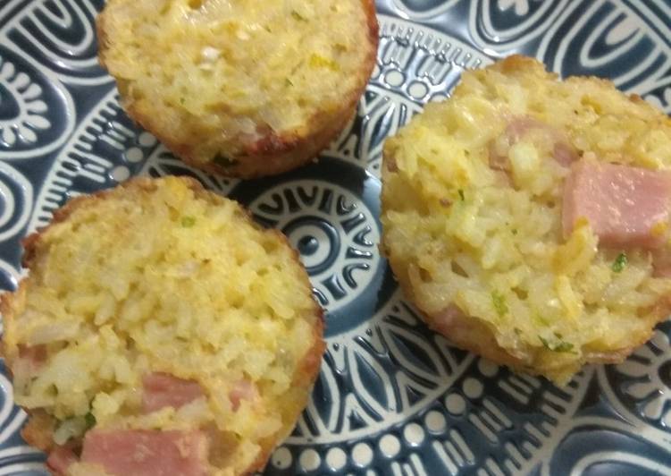 "Croquetas" de arroz hechas en molde de cupcakes