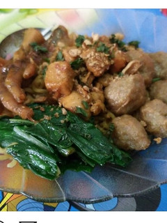 Foto resep Mie ayam goreng bakso ceker