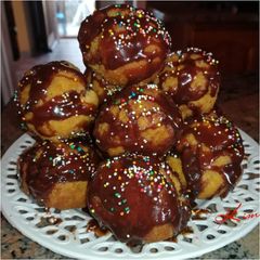 A picture of Doughnut Balls.