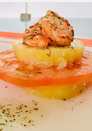 Una foto de Patatas con gambas