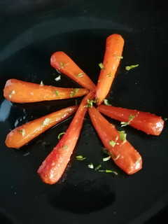 Una foto de Zanahorias glaseadas