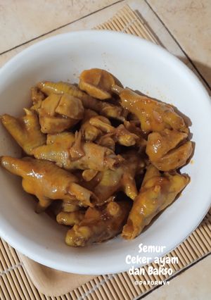 Foto resep Semur Ceker Ayam dan Bakso