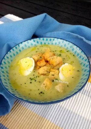 Foto principal de Crema de calabacín con pera y manzana