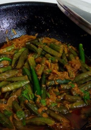 A picture of Bhindi Masala.