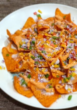 A picture of Cheesy Nachos Indian Style.