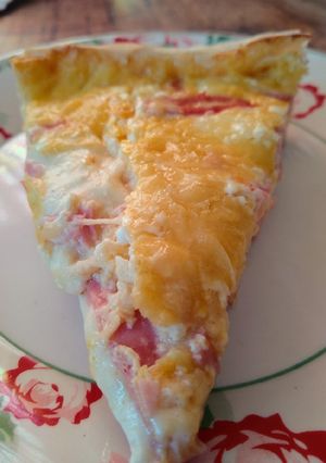 Una foto de Tarta jamón y queso súper cremosa