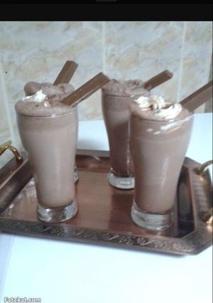 صورة لوصفة ملك شيك بالشوكليت و الاوريو🍺👌🏻