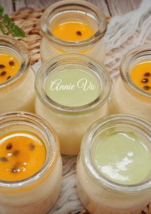 Hình của món Panna cotta chanh dây và matcha.