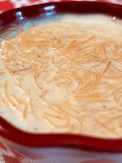 A picture of Seviyaan kheer (vermicelli pudding).