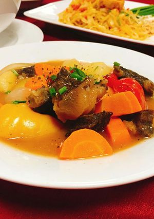 Hình của món Lagu bò.