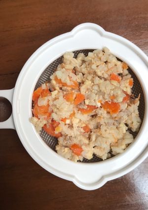 Foto resep MPASI 6 BulanNasi Tim[ Hati Ayam, Tempe, & Wortel ]