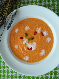 【養眼保命】花椰菜蕃茄胡蘿蔔湯 的食譜成品照片