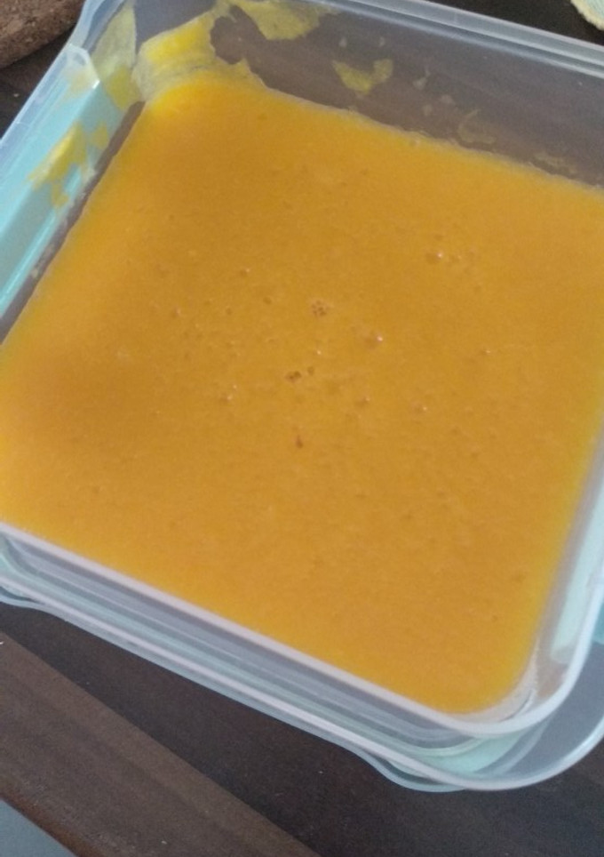 Una foto de Puré de calabaza, puerro, patata y zanahoria