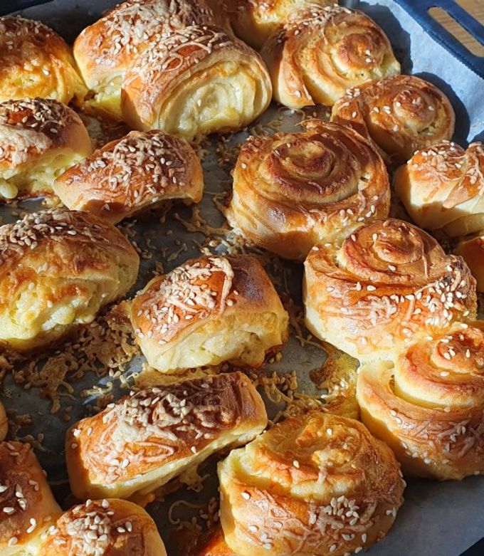 Vajdasági sós-sajtos recept fotója
