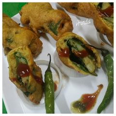 A picture of Stuffed Spinach Rolls.